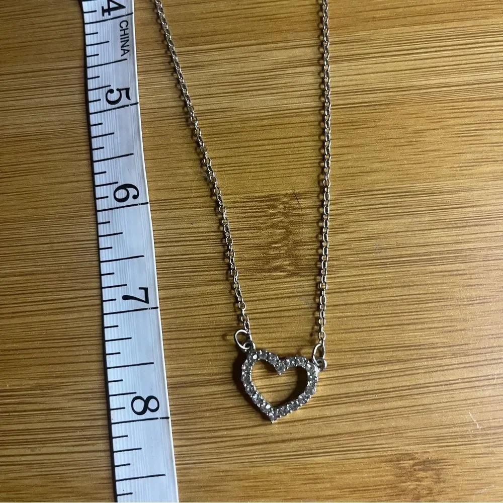 Elegant Silver Heart Necklace